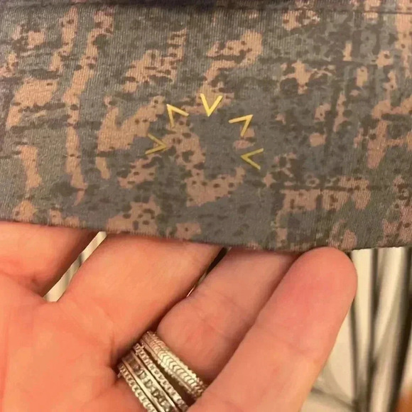 Varley Irena Cross-back Sports Bra-Sz S - Picture 4 of 5